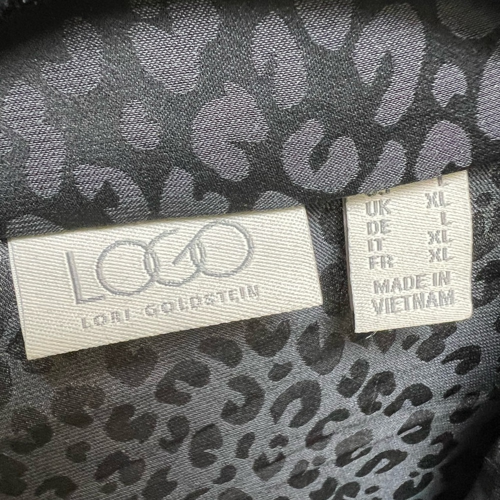 LOGO by Lori Goldstein Gray Sweater - Picture 14 of 14